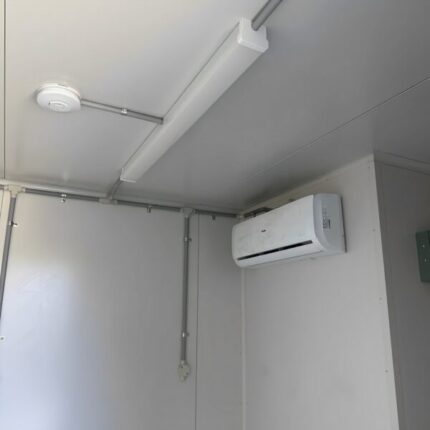Container 10 Pieds Blanc Modifié avec Climatisation