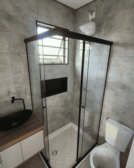 Maison Préfabriquée 20 Pieds Sur Mesure avec Réserve d’Eau