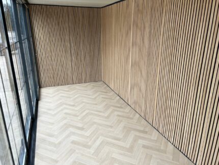 Bureau de Jardin 20 Pieds avec Façade Vitrée & Finition Bois